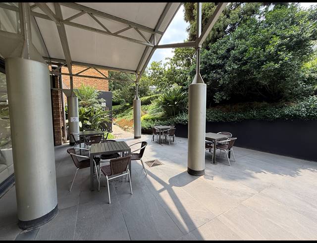 332M² OFFICE TO LET IN ROSEBANK